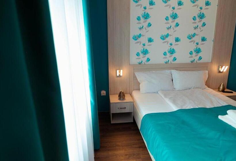 فندق Pensiune Confort Morosanu