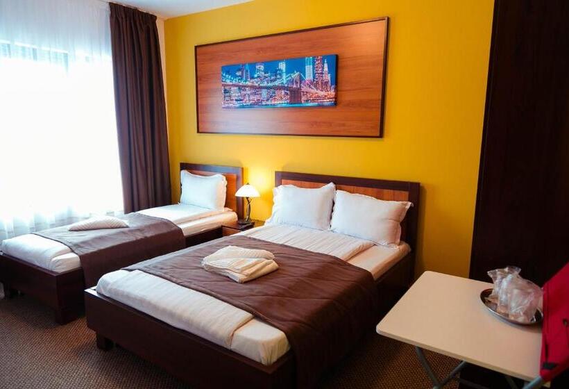 فندق Pensiune Confort Morosanu