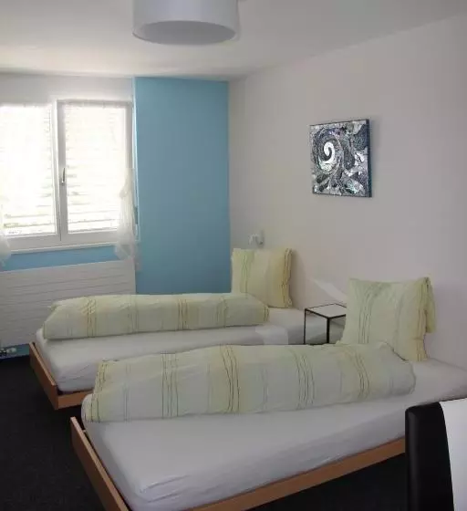 ホテル / Restaurant Post