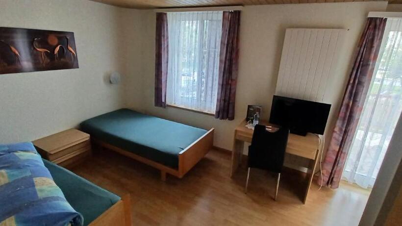 호텔 / Restaurant Post