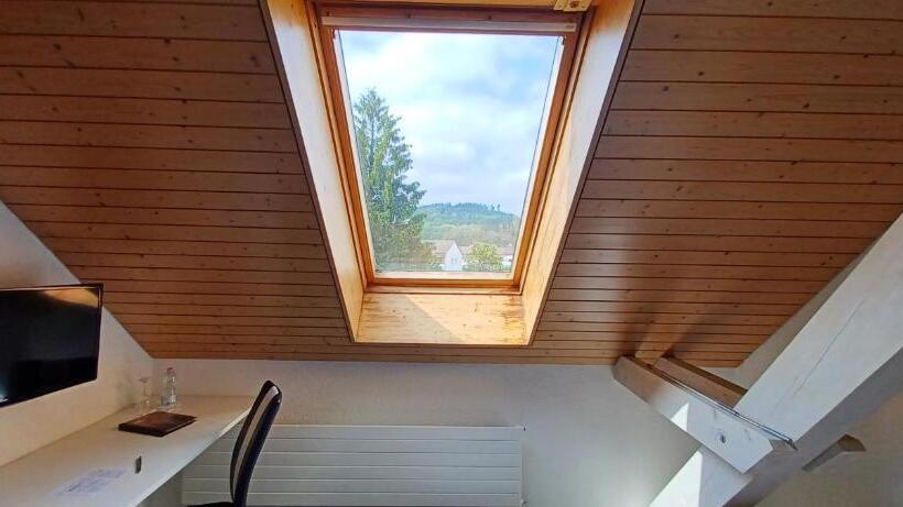 호텔 / Restaurant Post