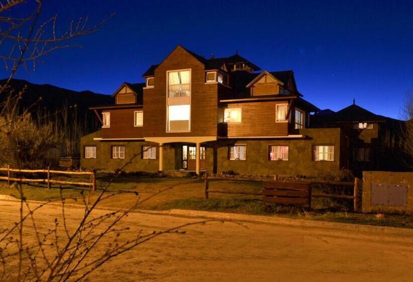 ホテル Rio Tarde Casa Patagonica