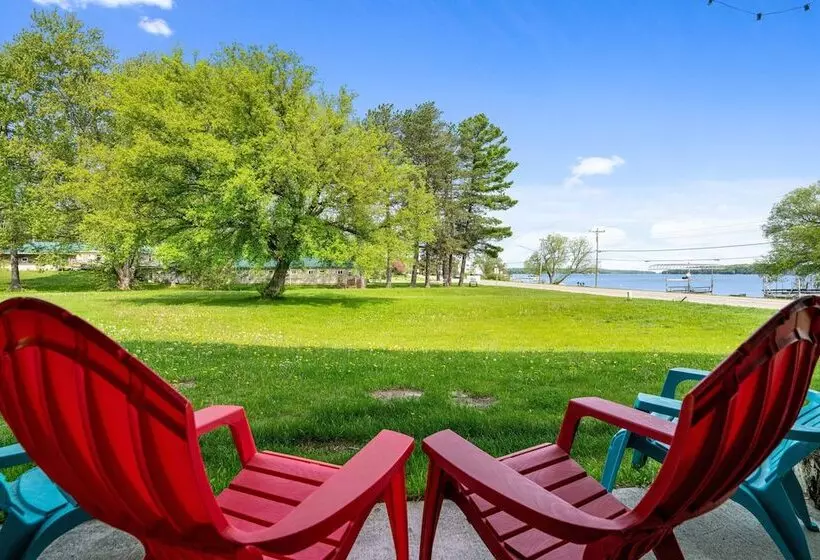 Hotelli South Arm Retreats Combined Units 1 To 5