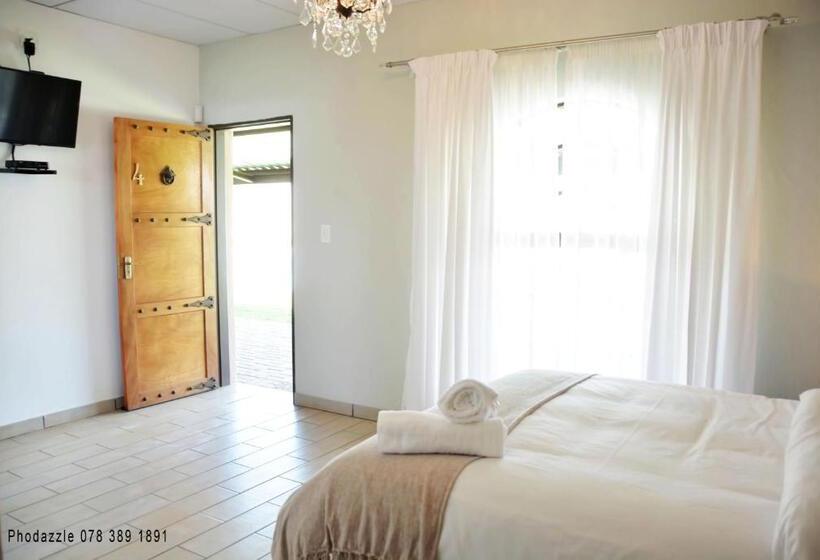 ペンション Die Kasteel