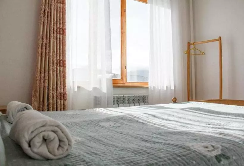 پانسیون Guest House Altyn Oimok