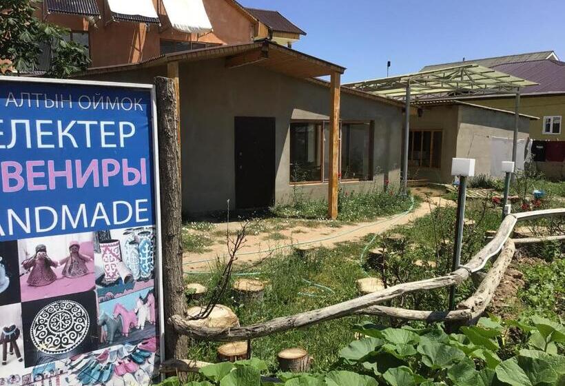 پانسیون Guest House Altyn Oimok