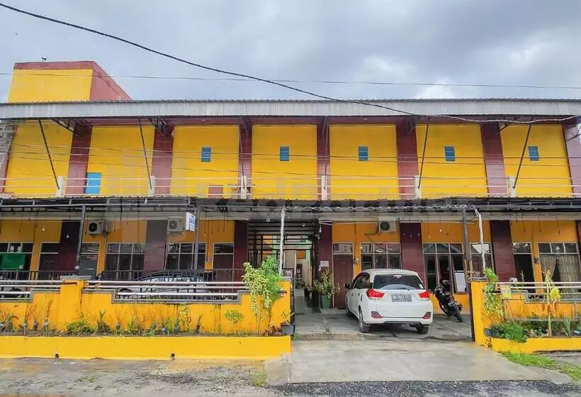 ペンション Griya Tambun Raya Redpartner