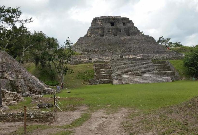 הוסטל Hidden Haven