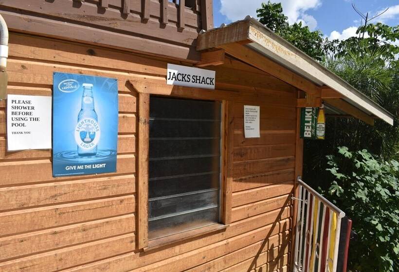 הוסטל Hidden Haven