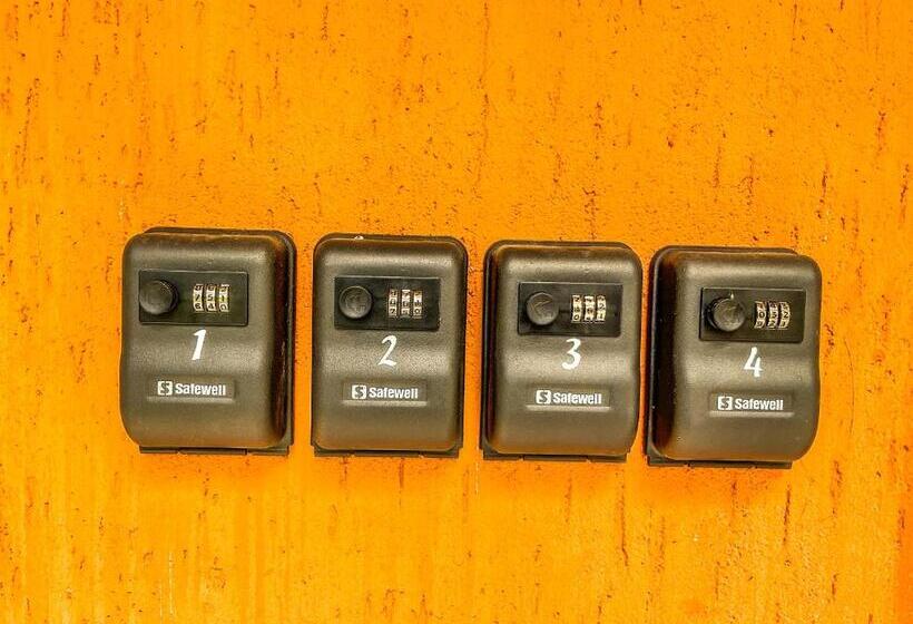 ユースホステル Penzion U Lišáka