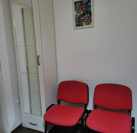 هاستل Vila Mala Evropa