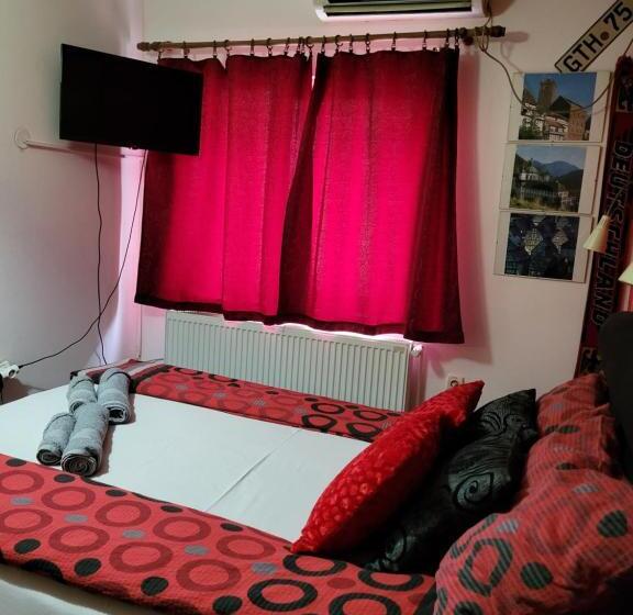 هاستل Vila Mala Evropa