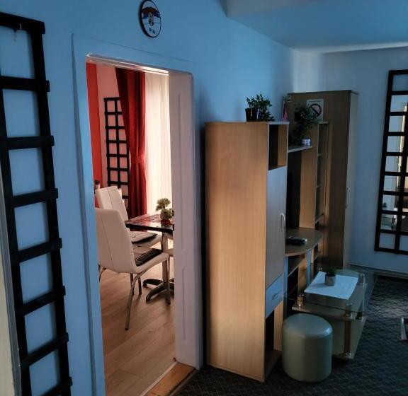 هاستل Vila Mala Evropa