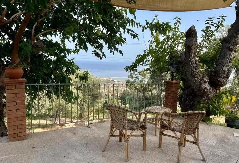 ホテル Agriturismo Serre