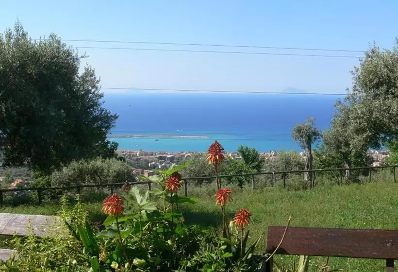 ホテル Agriturismo Serre