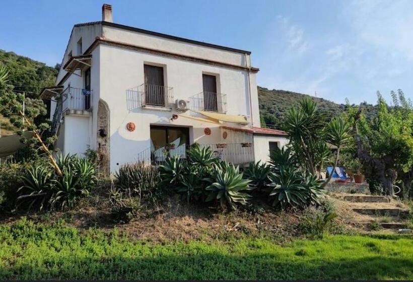 בית מלון כפרי Agriturismo Serre