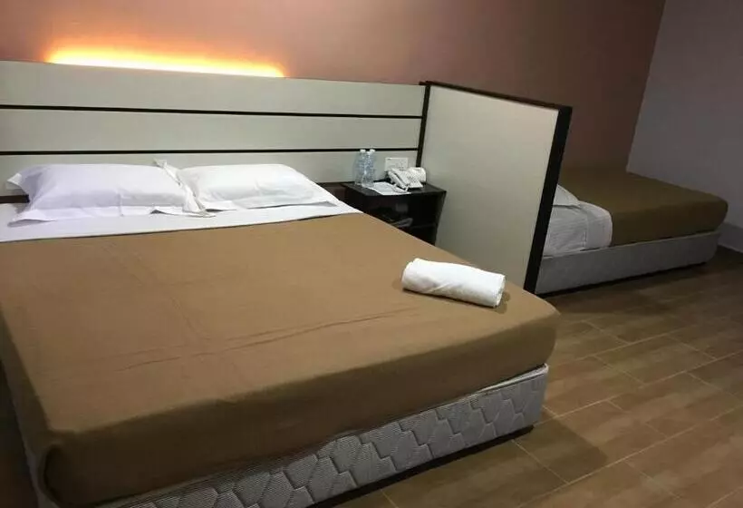 Hotelli Grand Business