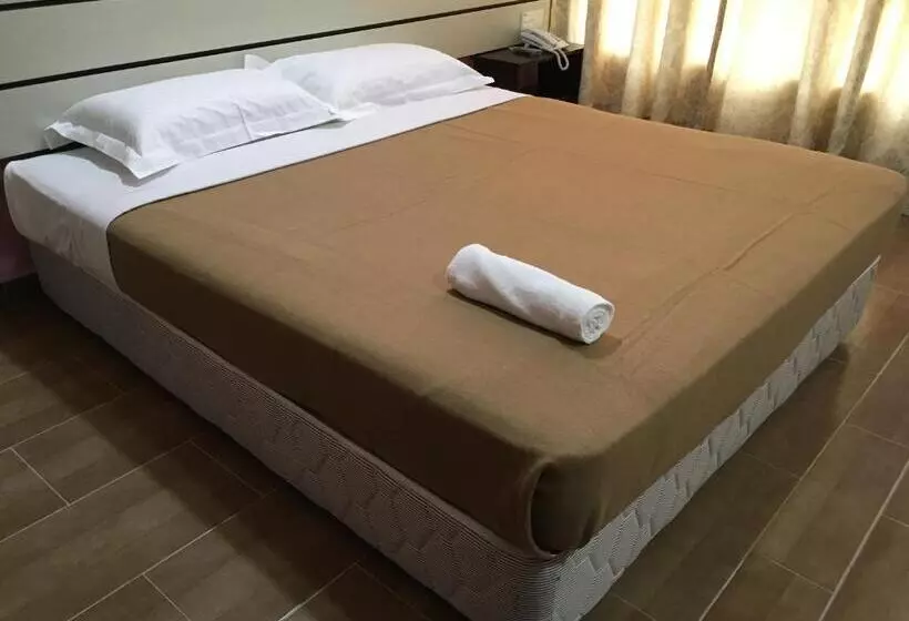 Hotelli Grand Business