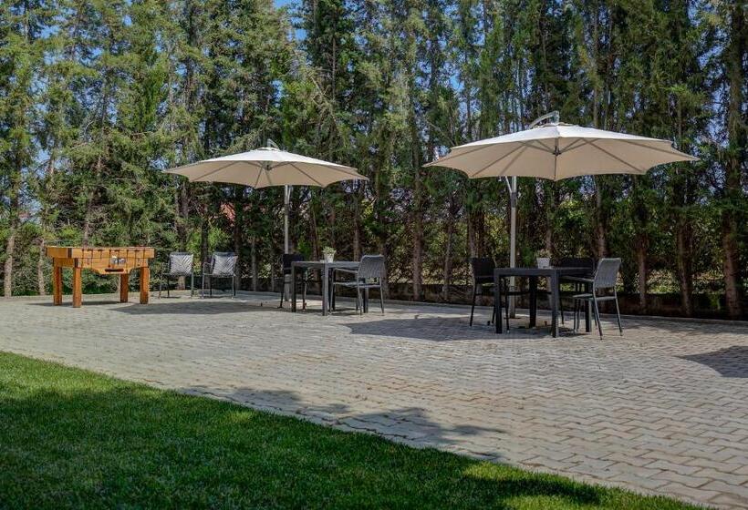 Manta Guest   Bed & Breakfast