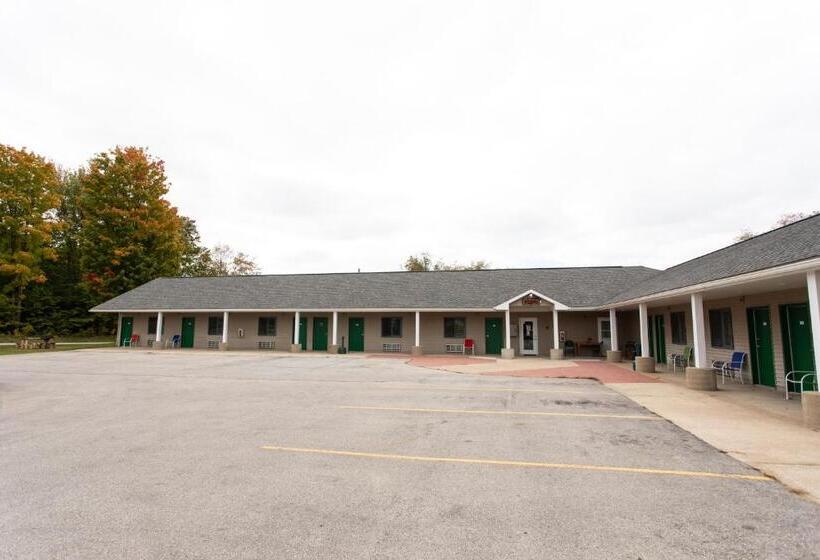 فندق على الطريق The Kingsley Suites