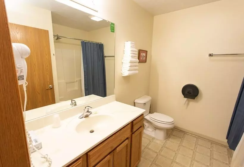 Motelli The Kingsley Suites