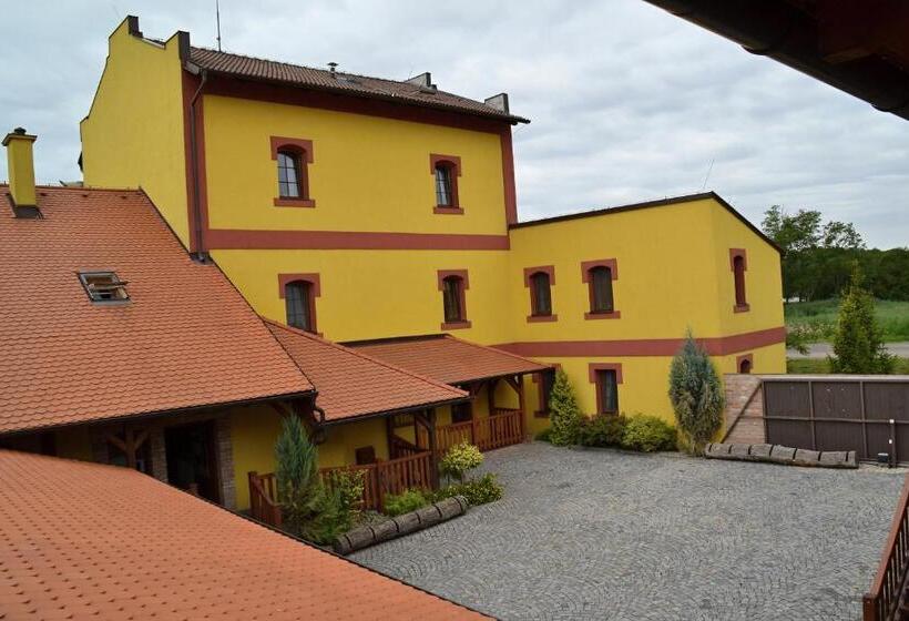 펜션 Penzion Mlýn Sedlec