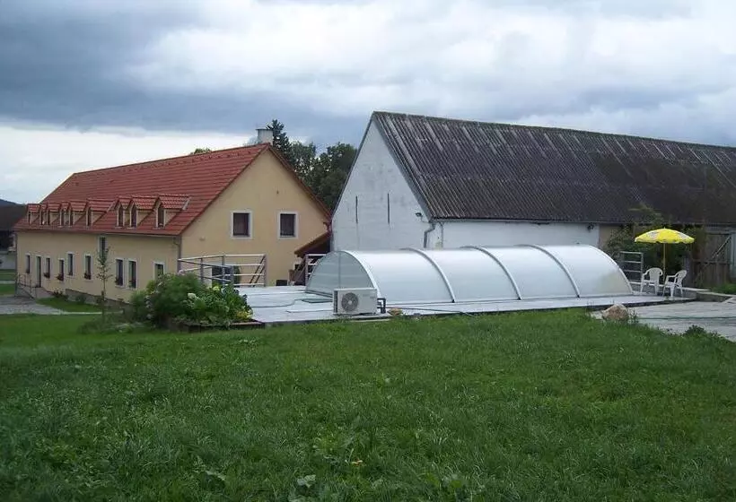 Majatalo Penzion U Krumlova