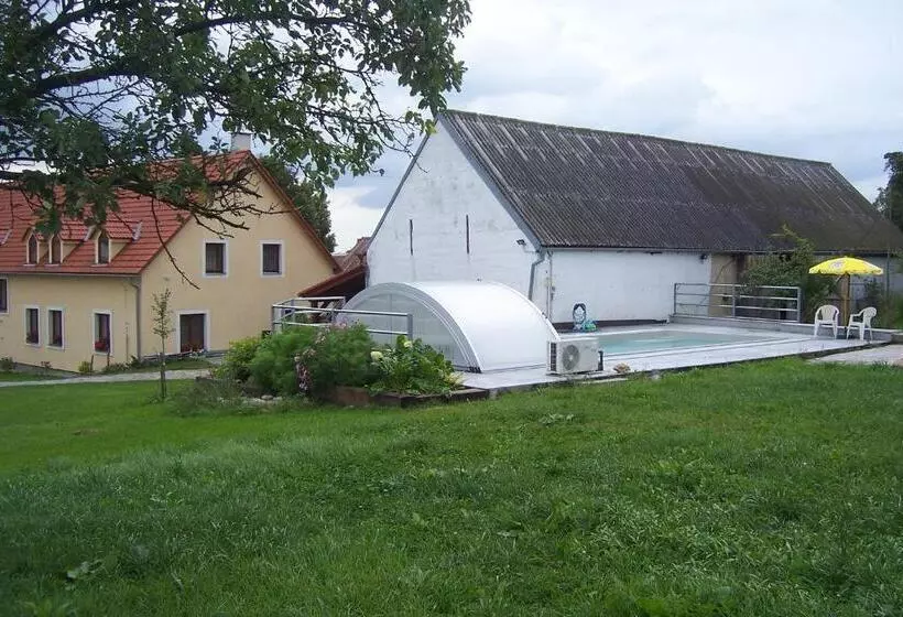 Majatalo Penzion U Krumlova