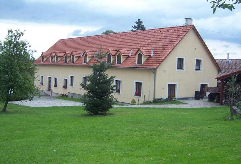 펜션 Penzion U Krumlova