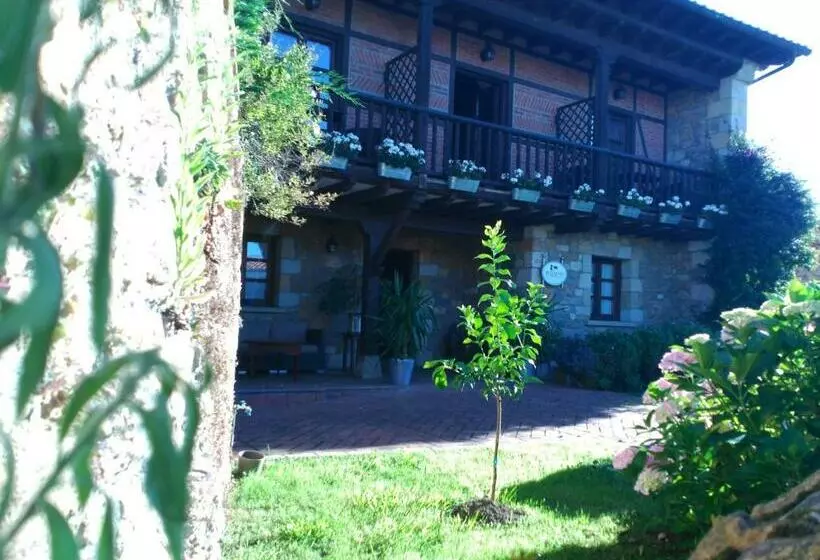 پانسیون Posada Rural Valoria