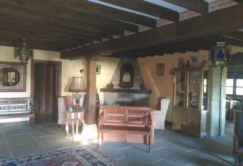 ペンション Posada Rural Valoria