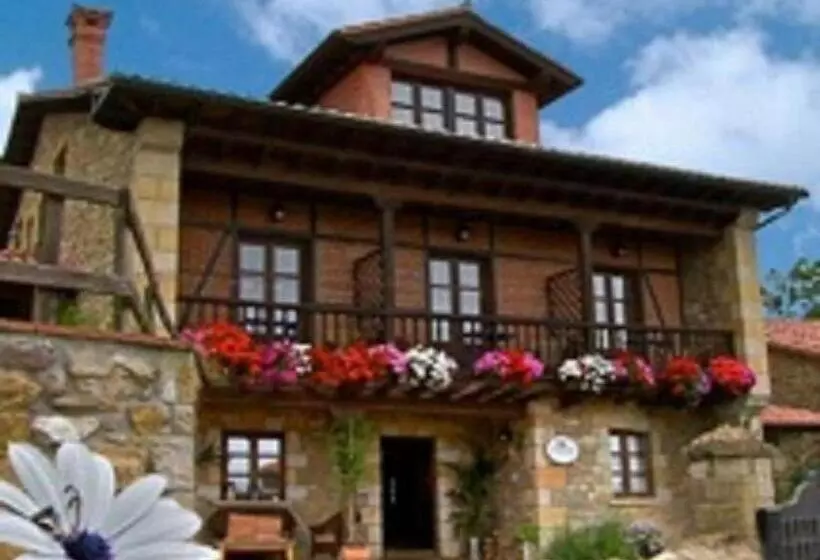 پانسیون Posada Rural Valoria