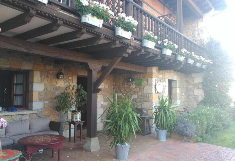 ペンション Posada Rural Valoria