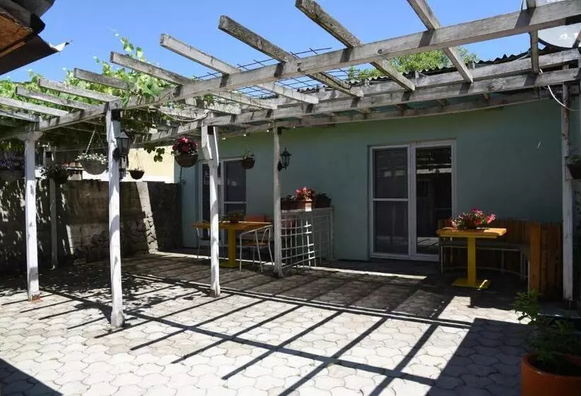 پانسیون Villa In Apartments