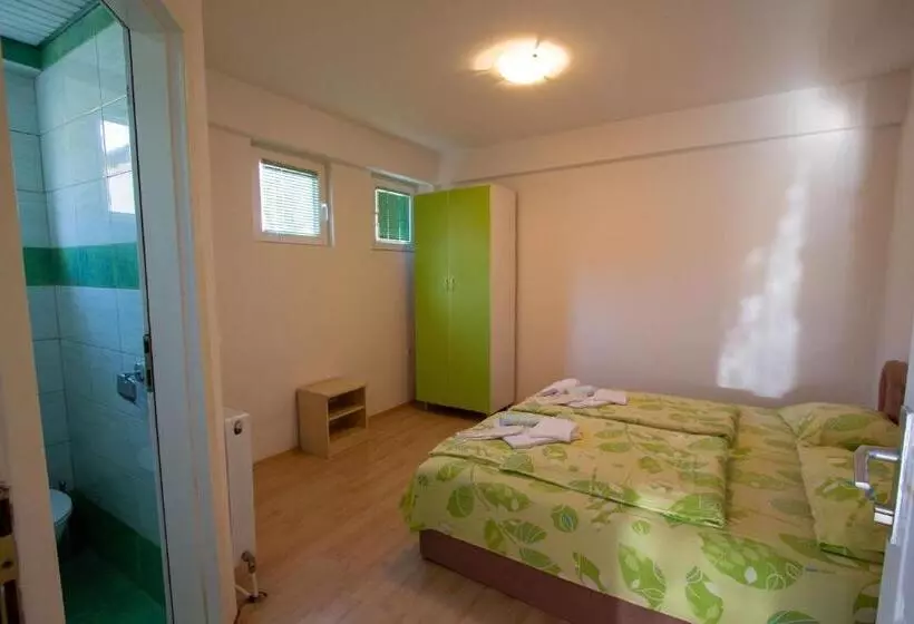 پانسیون Villa In Apartments