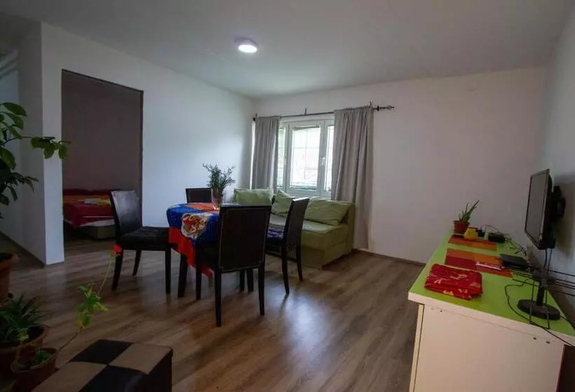 پانسیون Villa In Apartments