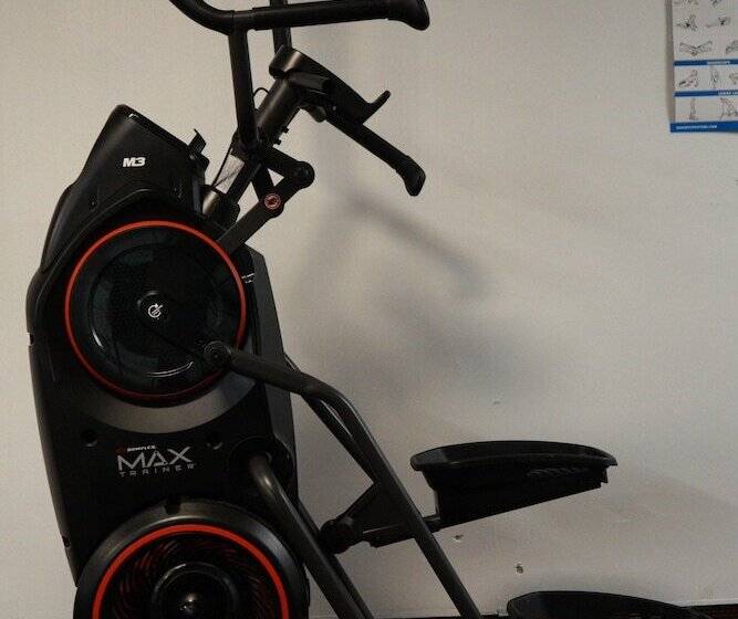 Jolly Roger Inn & Resort