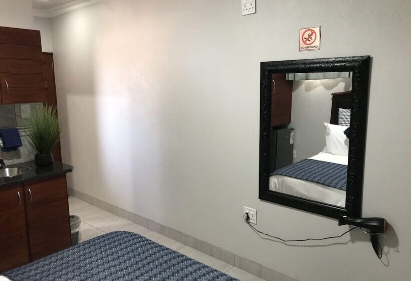 膳宿费 De Pecan Valley