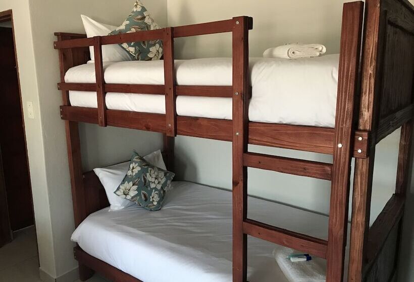 膳宿费 De Pecan Valley