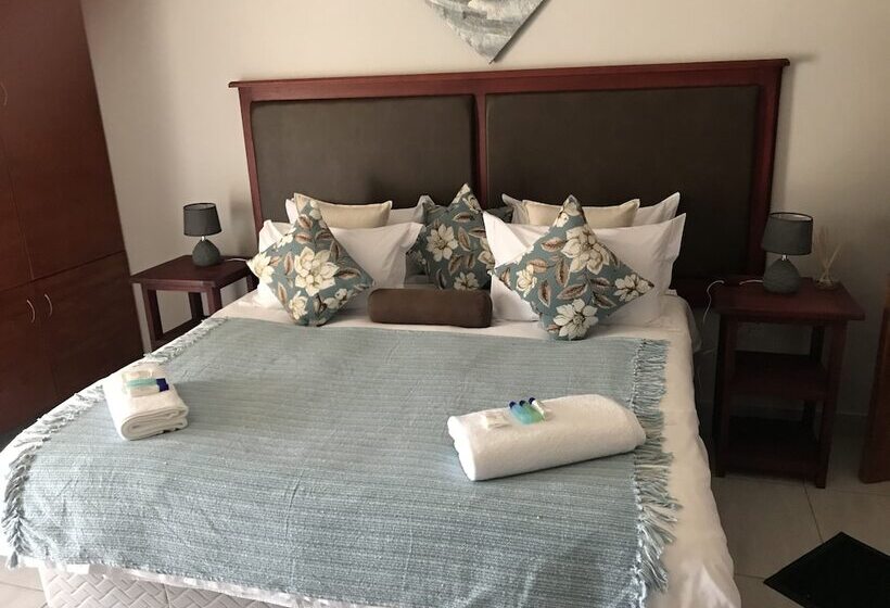 膳宿费 De Pecan Valley