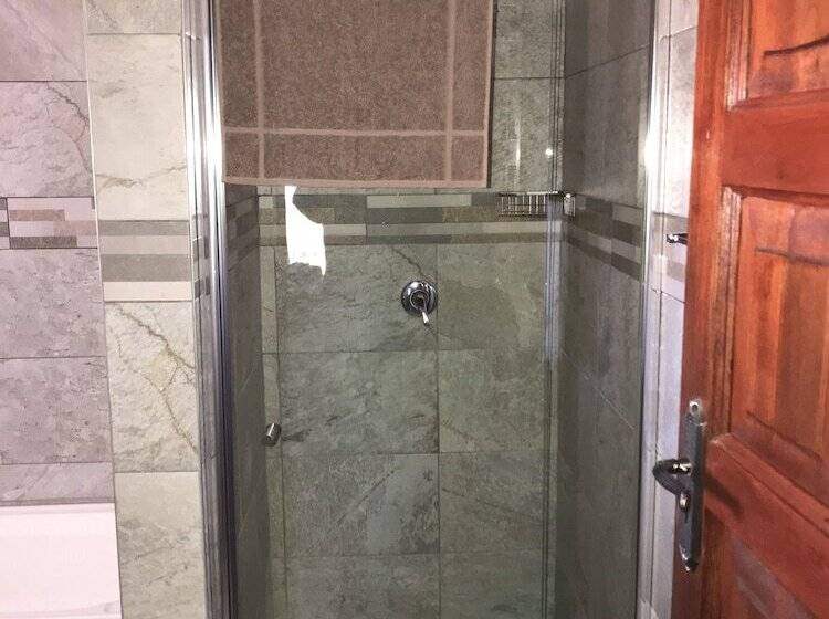 膳宿费 De Pecan Valley