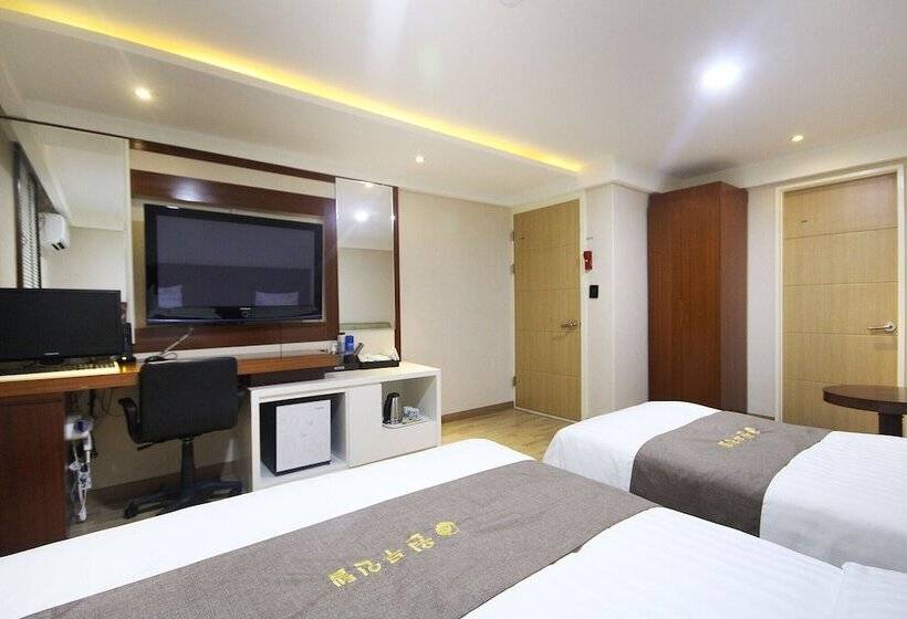 Yeosu One Self Check In Motel