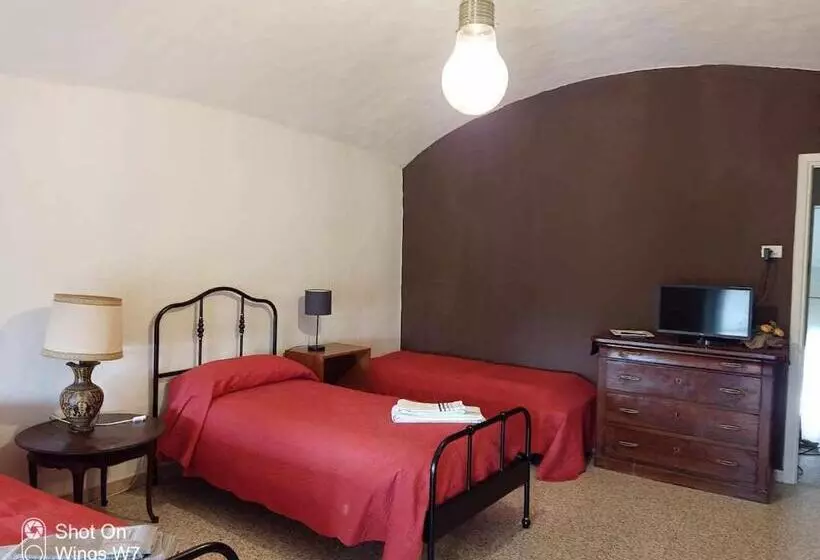 ベッドアンドブレックファースト Beb Infamiglia