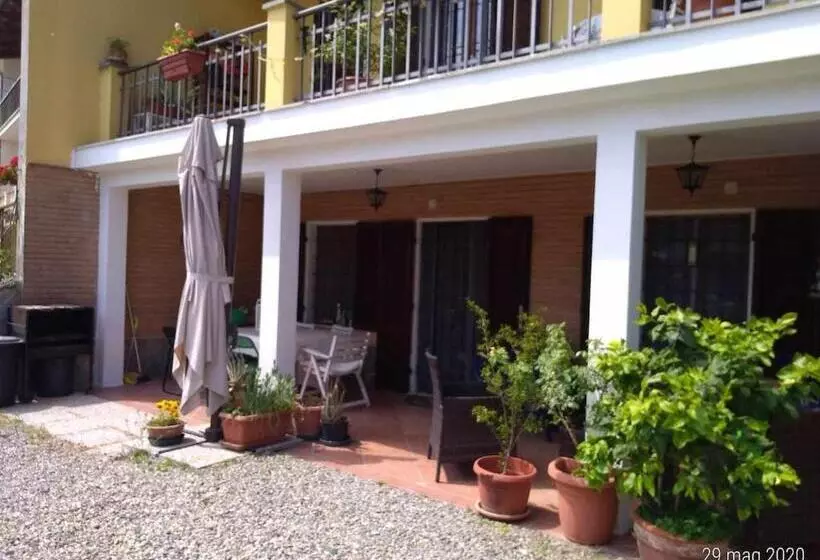 ベッドアンドブレックファースト Beb Infamiglia