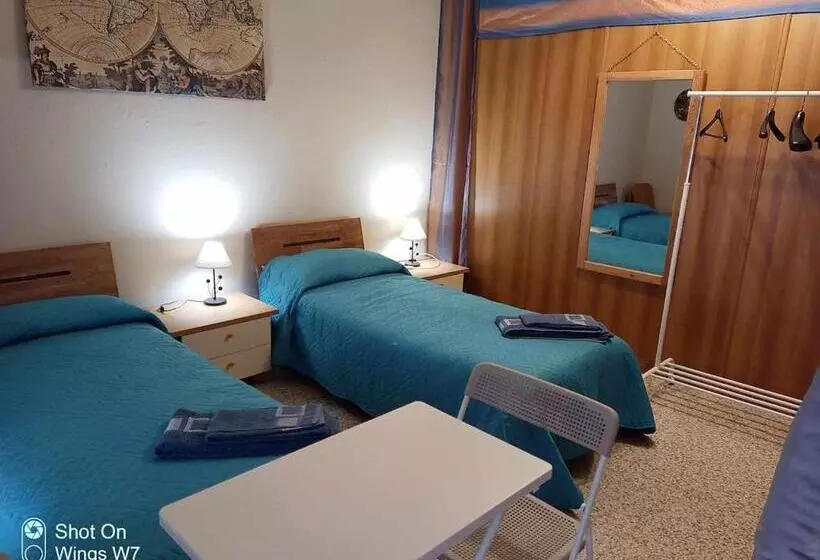 ベッドアンドブレックファースト Beb Infamiglia