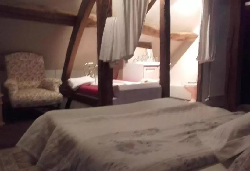 ベッドアンドブレックファースト L Auberge Du Faisan Doré