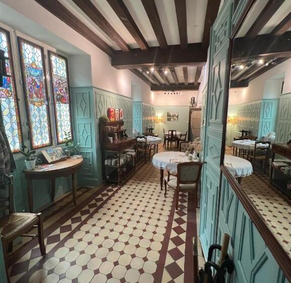 Bed and Breakfast Le Prieure De Buffon