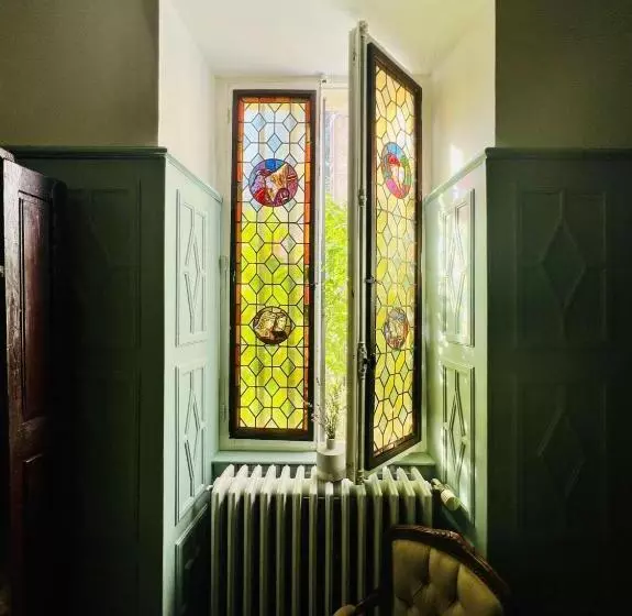 Aamiaismajoitus (B&B) Le Prieure De Buffon