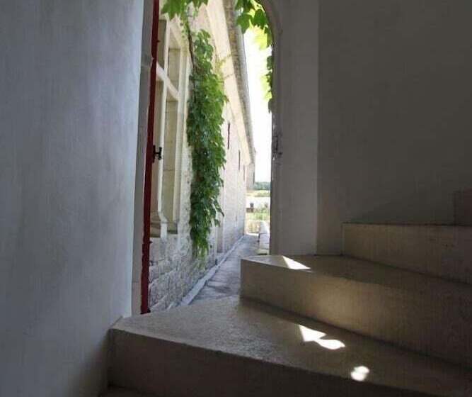 Bed and Breakfast Le Prieure De Buffon