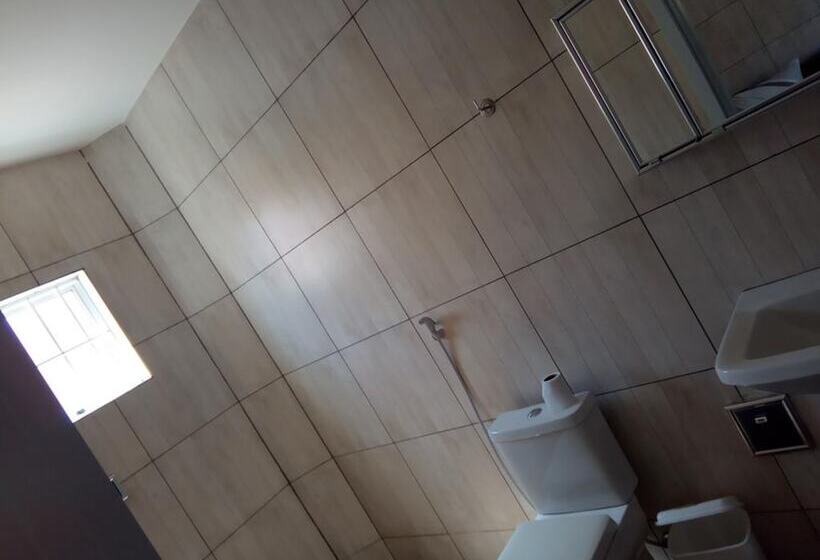 فندق Ferronato S